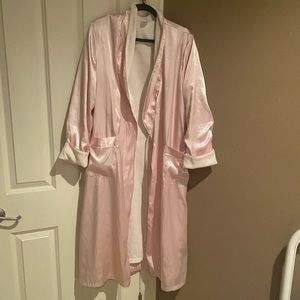 Pink princess bathrobe